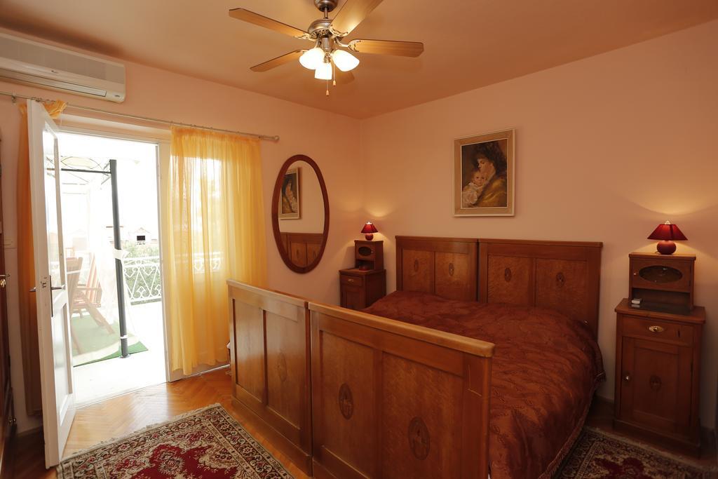 Apartment Magnolia Supetar Rom bilde